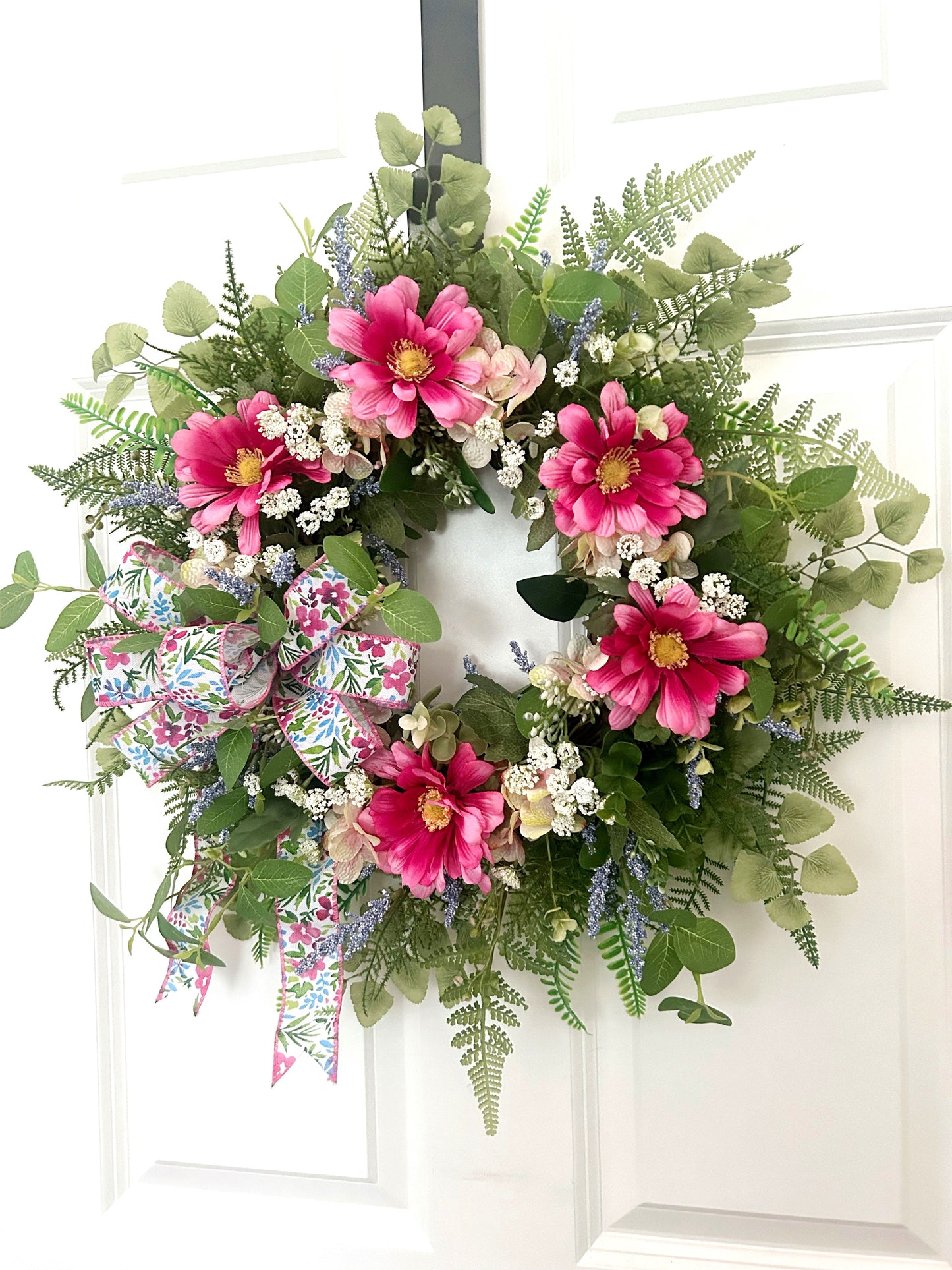 Hot Pink Daisy Wreath, Colorful Summer Wreath