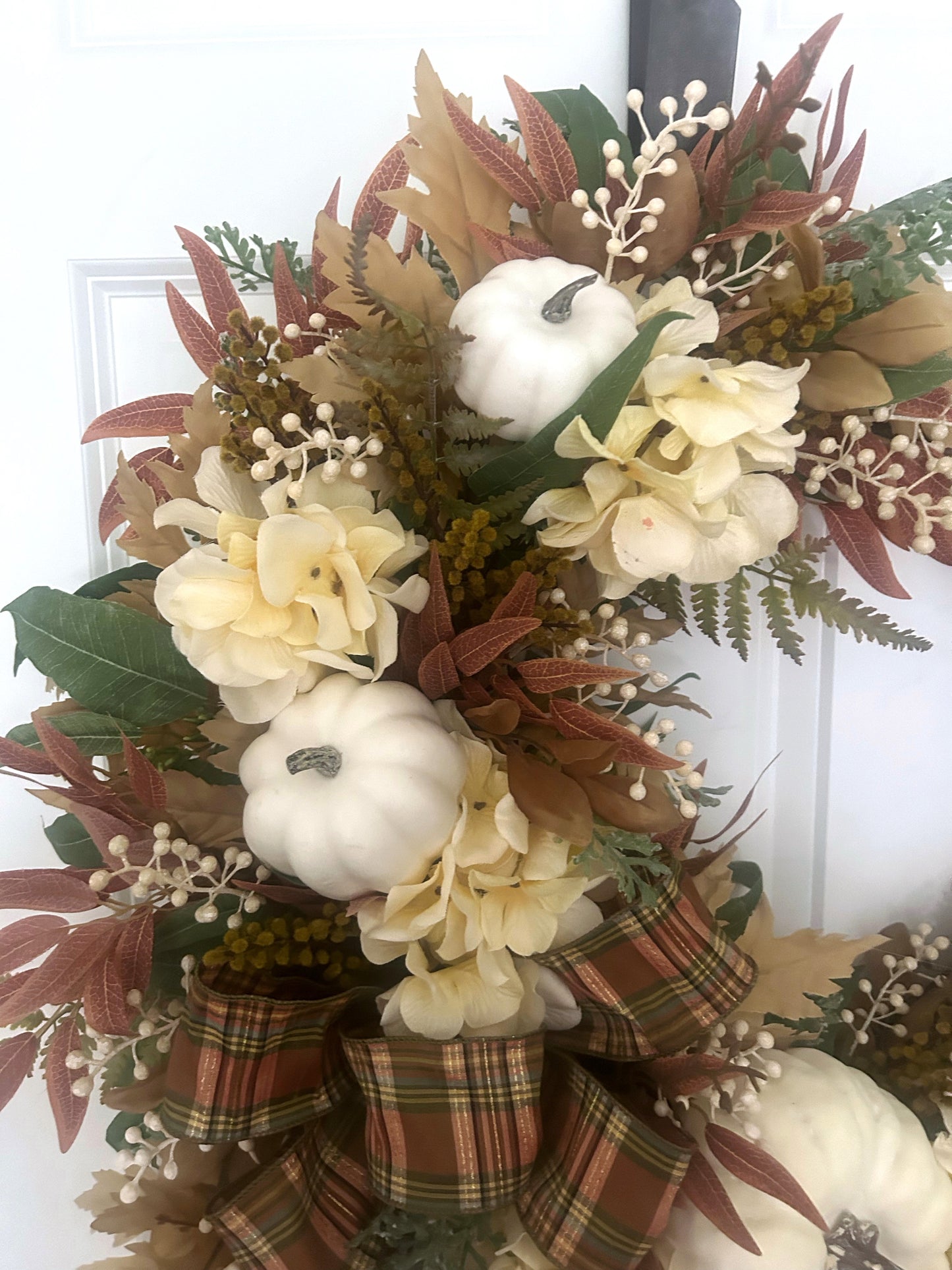 Large White Pumpkin Wreath with Cream Hydrangeas – Elegant Neutral Fall Door Décor